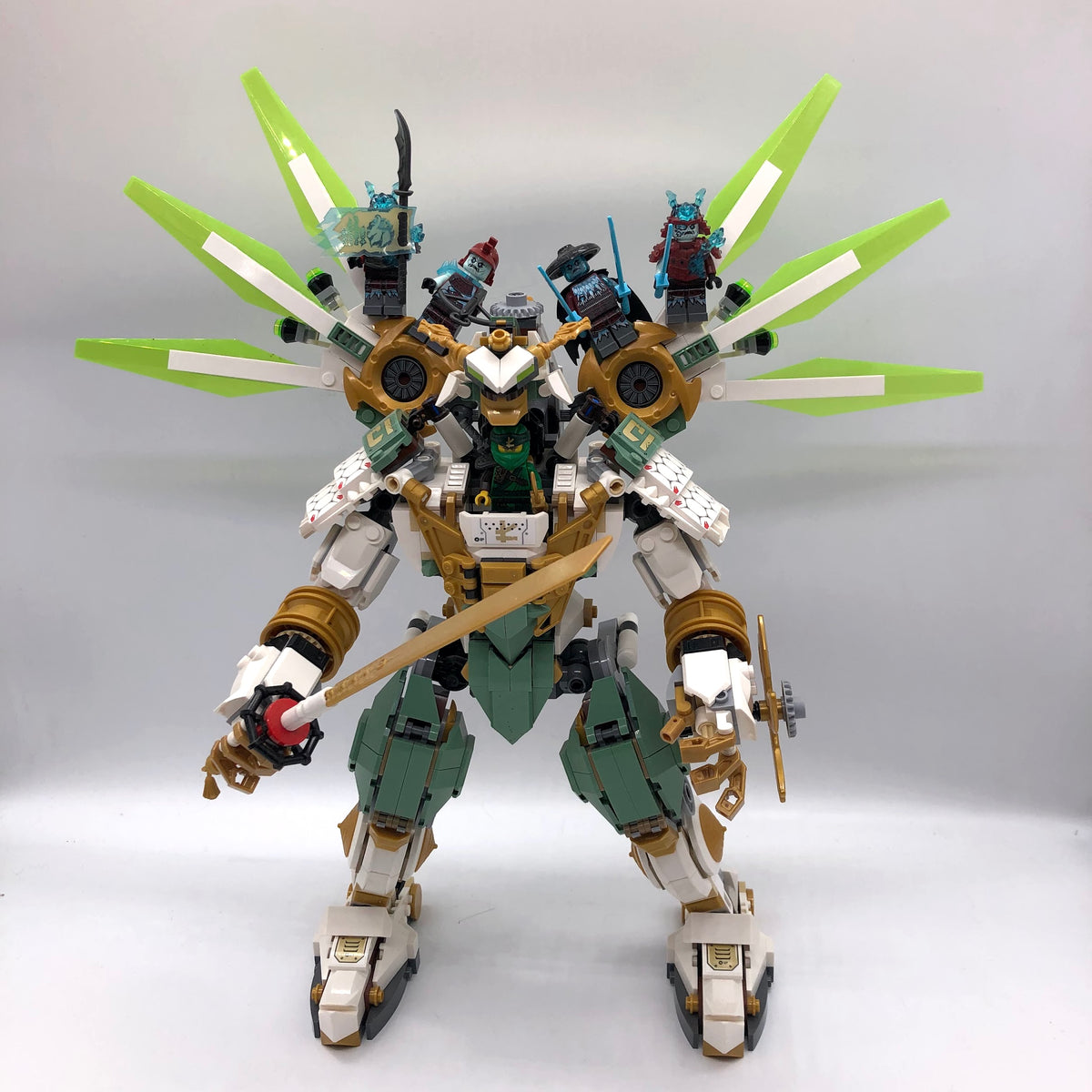 Ninjago Lloyd’s 2024 Titan Mech 70676