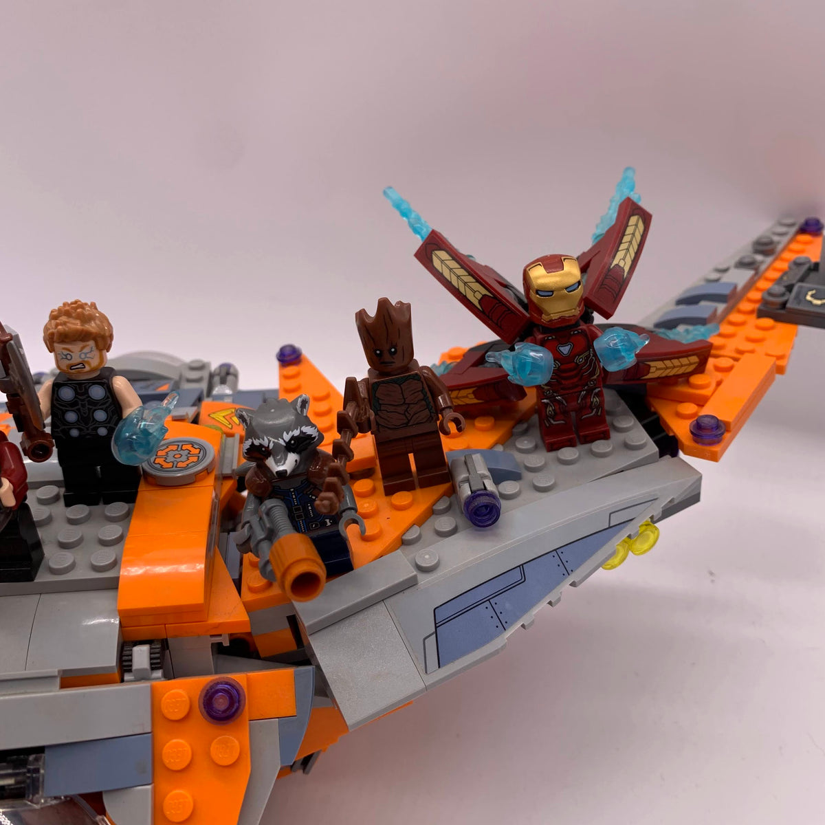 Thor's Weapon Quest and Thanos: Ultimate Battle Combo 76102 and