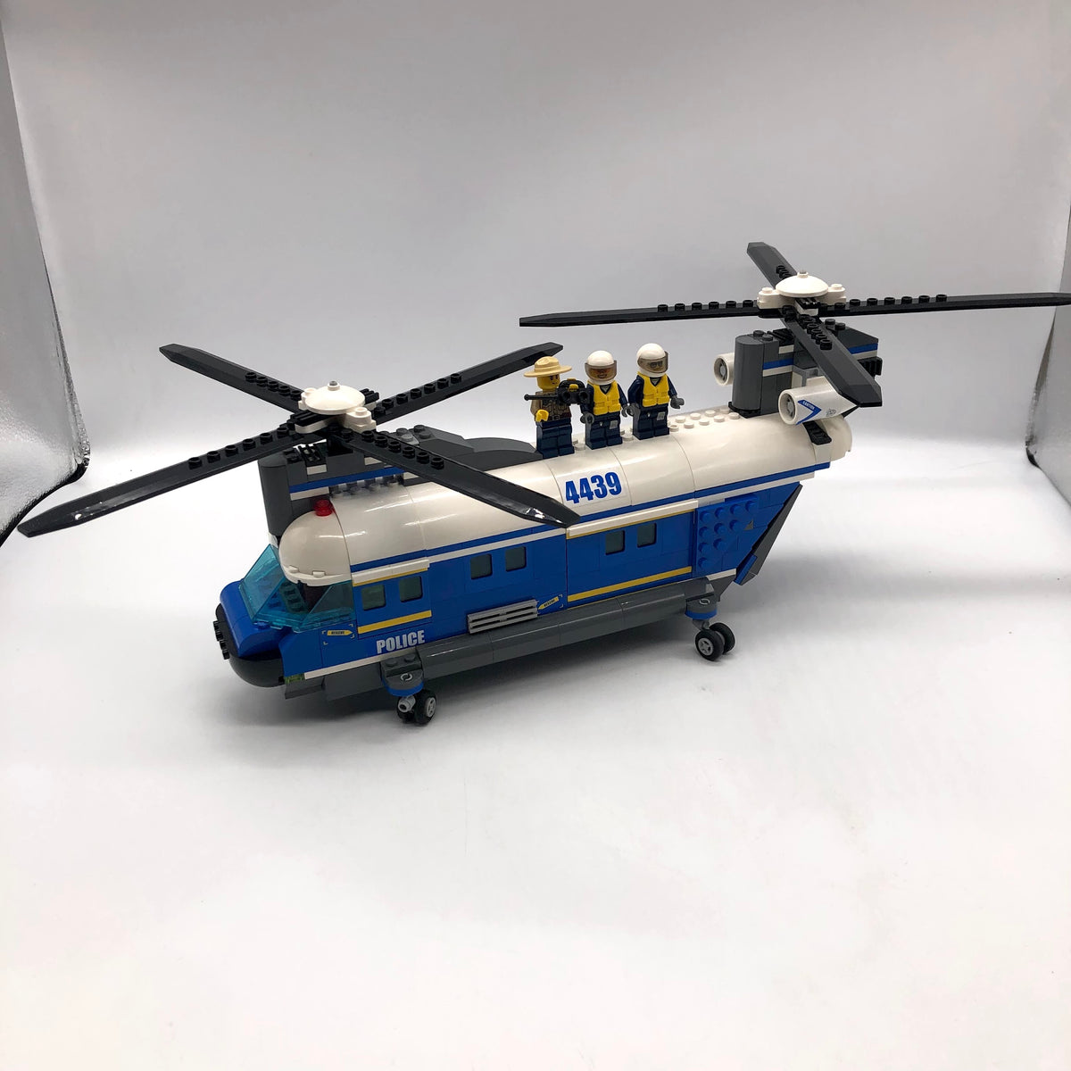 Heavy-Lift Helicopter 4439 Used LEGO® City™️ Set – Bricks