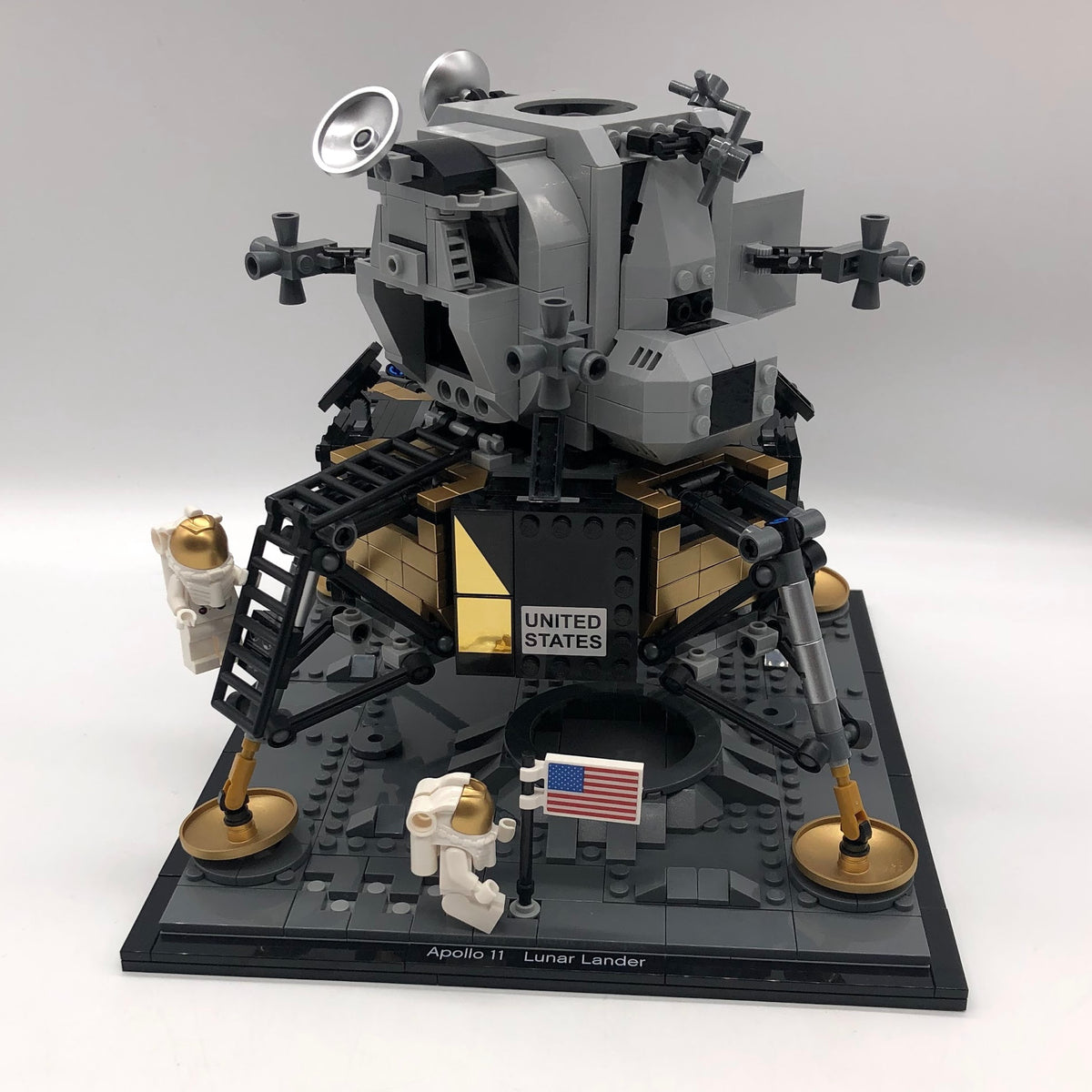 NASA Apollo 11 Lunar Lander 10266 Used LEGO® Creator Expert