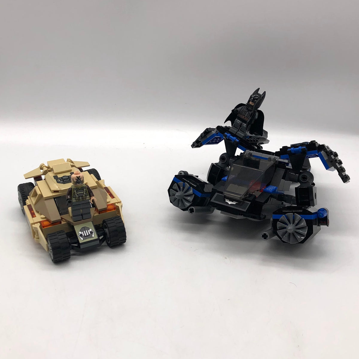 The Bat Bane: Tumbler Chase 76001 Used LEGO DC Comics Set
