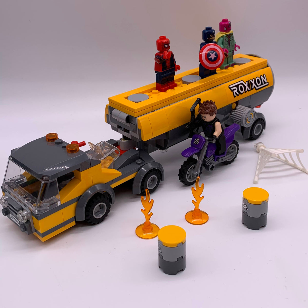 noget bomuld ide Tanker Truck Takedown 76060 - Used LEGO® Marvel™️ Set – Bricks & Minifigs  Eugene