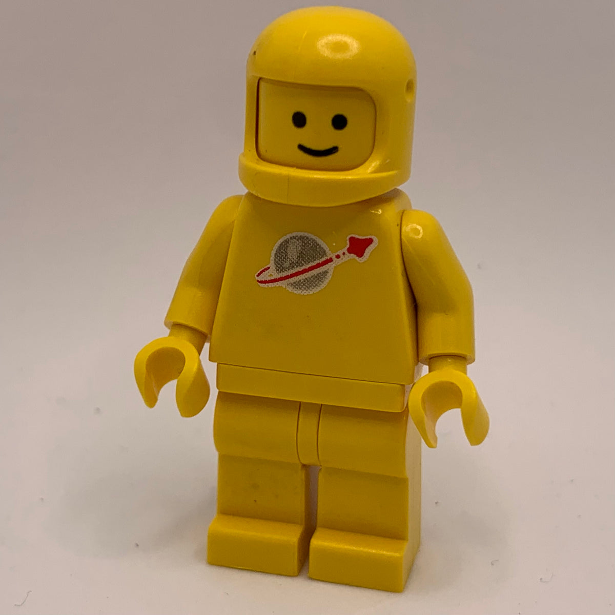 Lego yellow sales spaceman