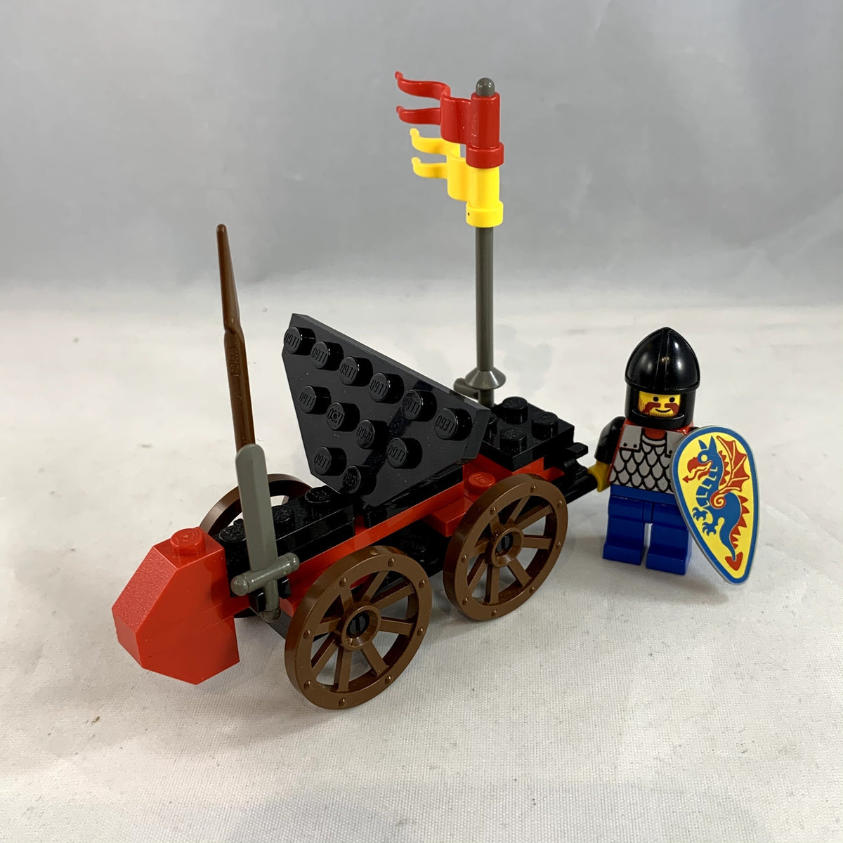 Black Knight's Battering Ram 1971 - Used LEGO® Castle Set – Bricks ...