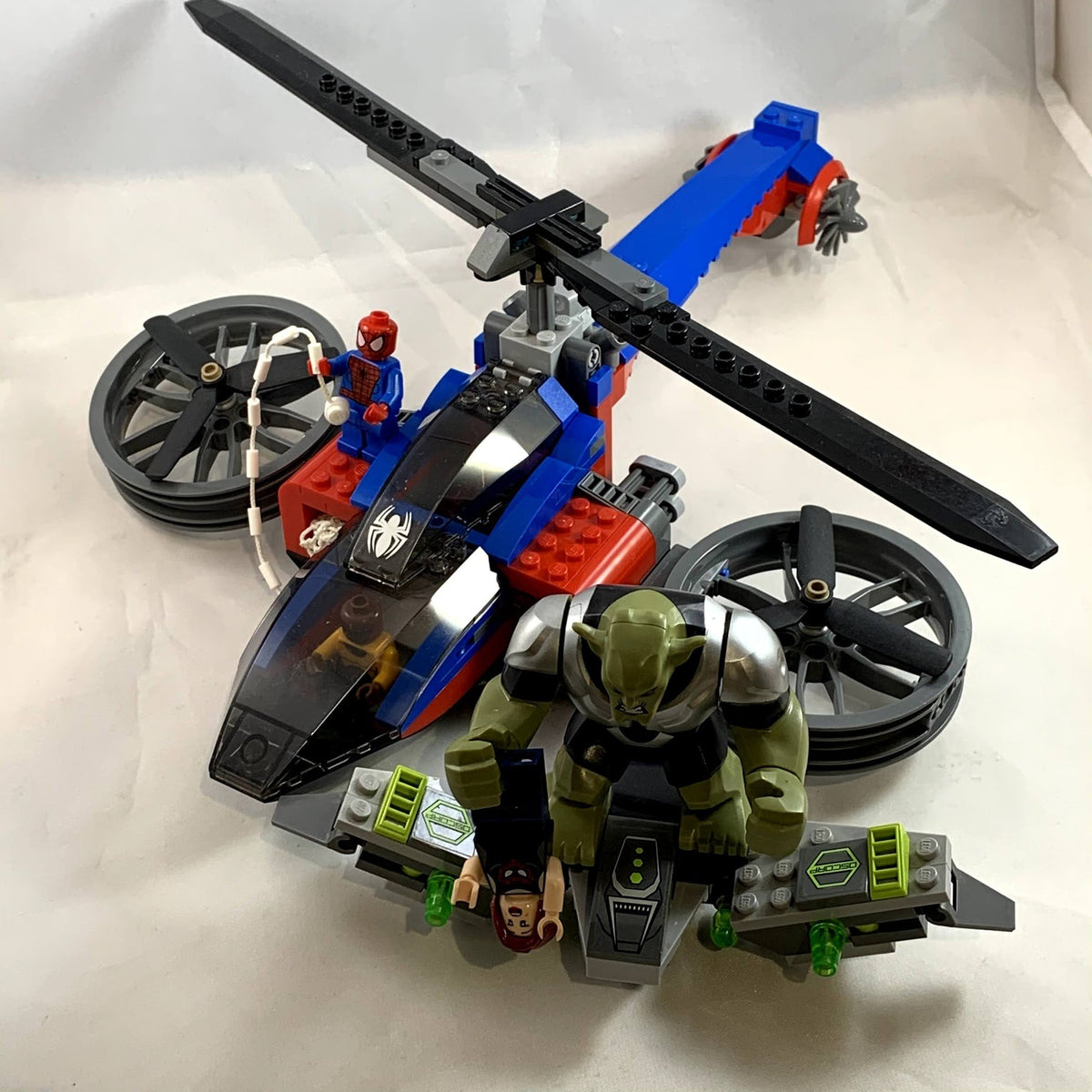 Lego spider helicopter discount rescue