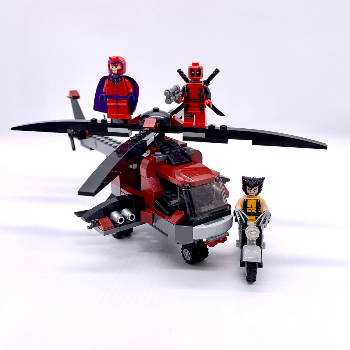Wolverine's Chopper Showdown 6866 Used LEGO® Marvel™️ Comics