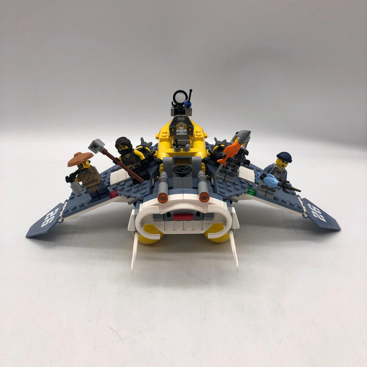 Manta Ray Bomber 70609 Used LEGO® Ninjago™️ Set – Bricks