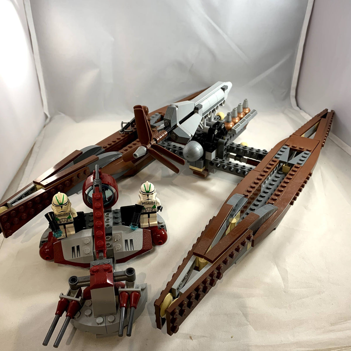 Wookiee Catamaran 7260 - Used LEGO® Wars™️ Sets – Bricks Minifigs Eugene