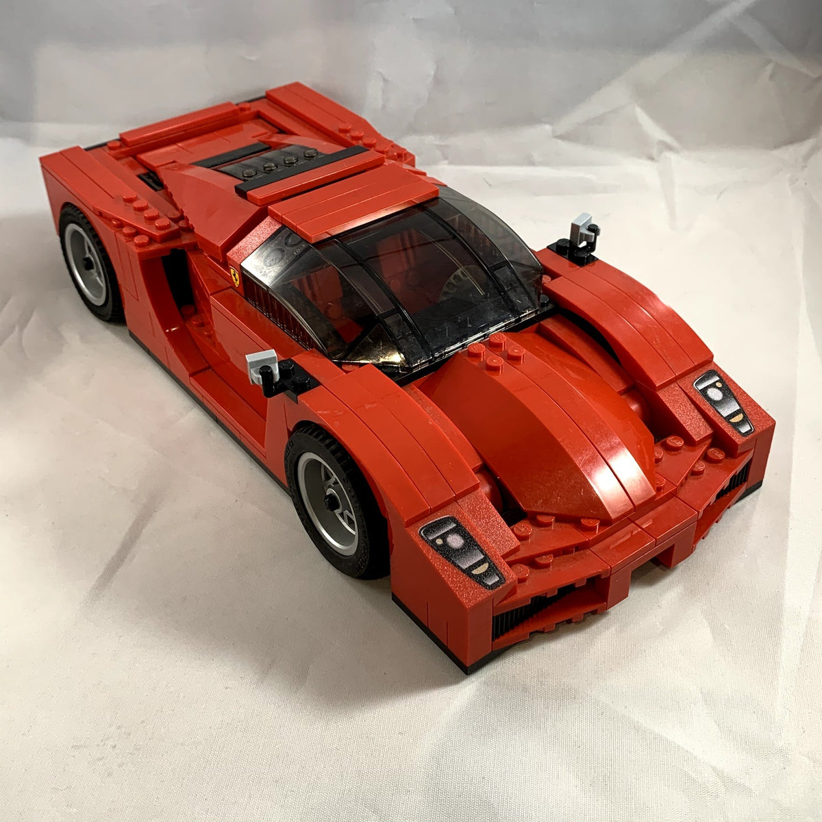8652 Enzo Ferrari 1:17 [USED] – Bricks & Minifigs Eugene