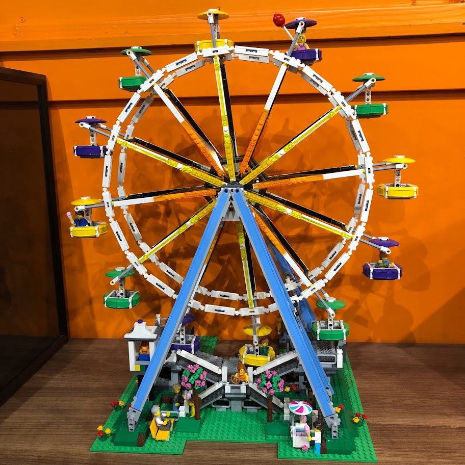 10247 Ferris Wheel [USED]