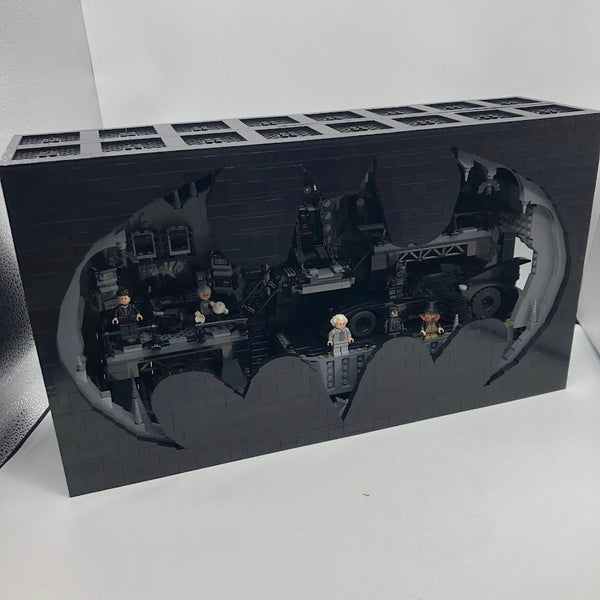 Batcave - Shadow Box 76252 - Used LEGO Batman Set