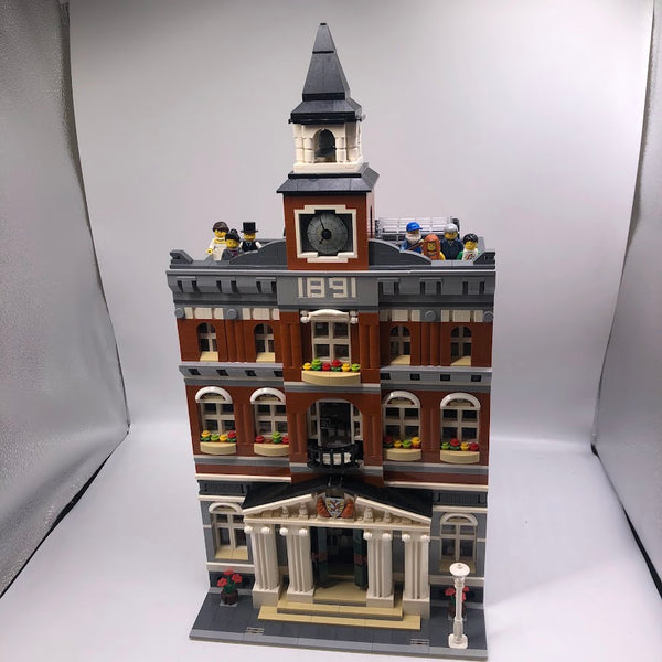 Town Hall 10224 - Used LEGO Creator Expert Set