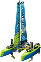 42105 Catamaran - Certified Used, 100% Complete LEGO Technic Set
