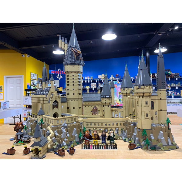 71043 Hogwarts Castle [USED]