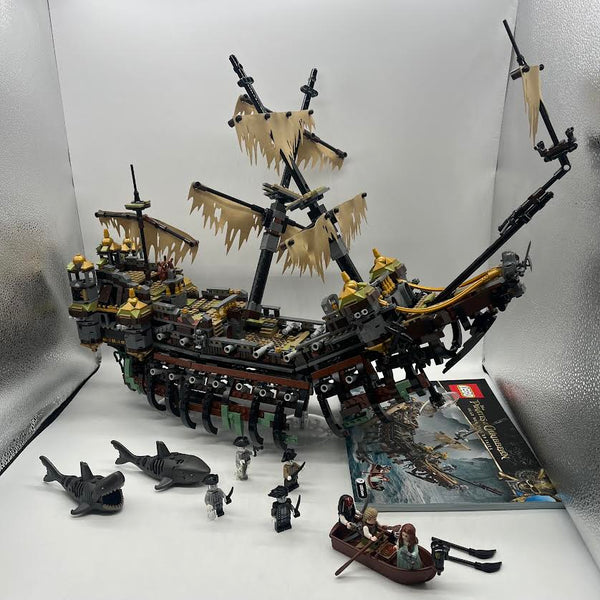 71042 Silent Mary Used LEGO Pirates of the Caribbean Set