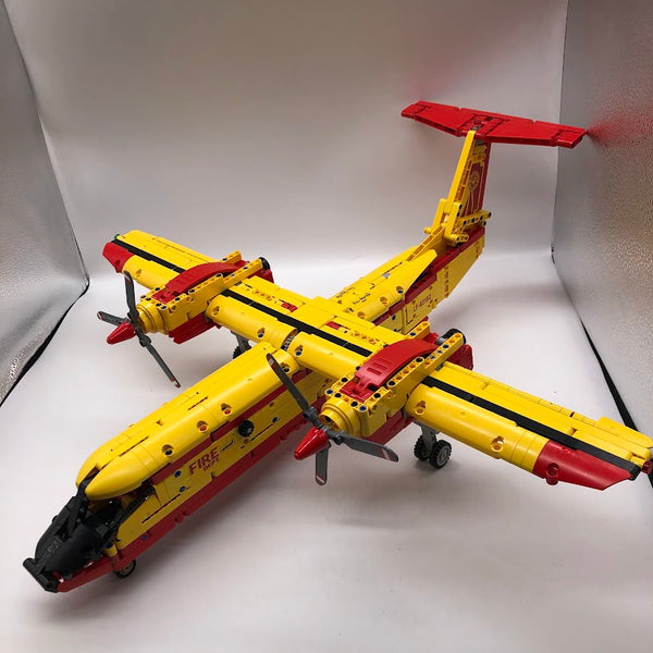Firefighter Aircraft 42152 Used LEGO Technic Set – Bricks