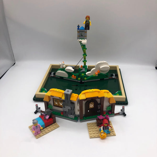 Once Upon A Brick 21315 - Used LEGO Ideas Set