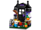 40122 Trick or Treat - New, Sealed, Retired LEGO Halloween Set
