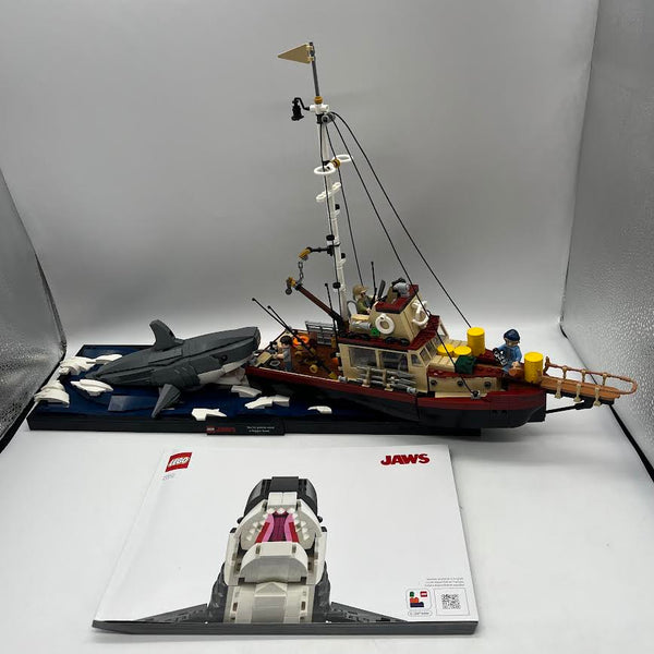 21530 Jaws - Used LEGO Ideas Set