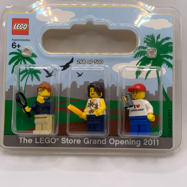 LEGO Store Grand Opening Exclusive Set, Fashion Valley, San Diego, CA blister pack (268 of 500)