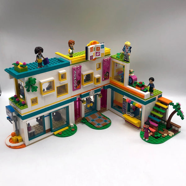 Heartlake International School 41731 - Used LEGO Friends Set