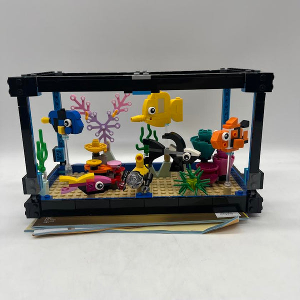 31122 Fish Tank - Used LEGO Creator Set