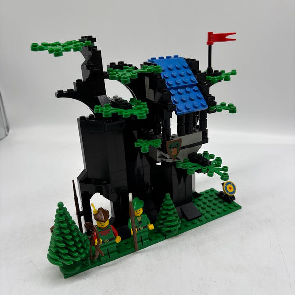 Forestmen's Hideout 6054 - Used LEGO Castle Set