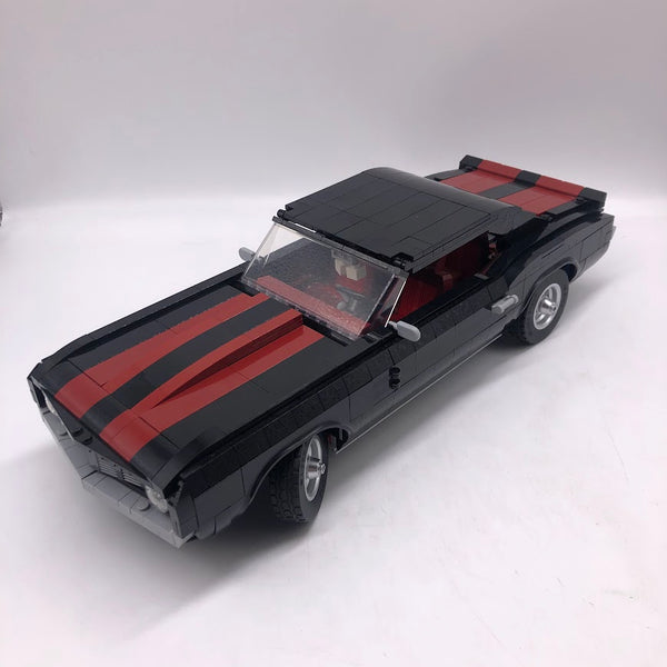 Chevrolet Camaro Z28 10304 - Used LEGO Icons Set