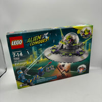 7052 UFO Abduction - New, Sealed, Retired LEGO Alien Conquest Set