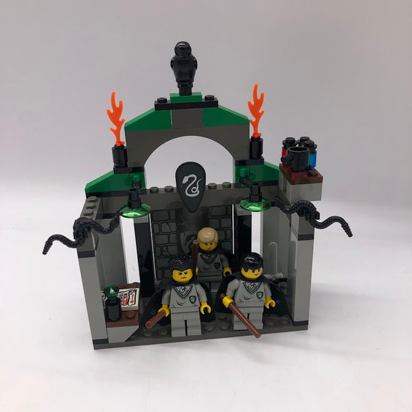 4735 Slytherin [USED]