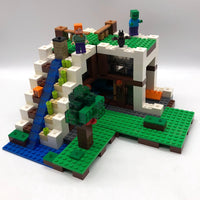 The Waterfall Base 21134 - Used LEGO Minecraft Set