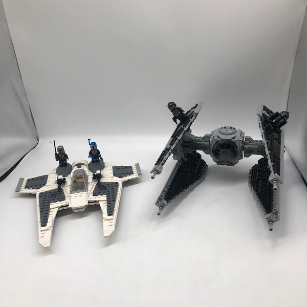 Mandalorian Fang Fighter vs. TIE Interceptor 75348 - Used LEGO® Star Wars™️ Set