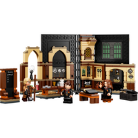 76397 Hogwarts Moment: Defence Class [CERTIFIED USED]