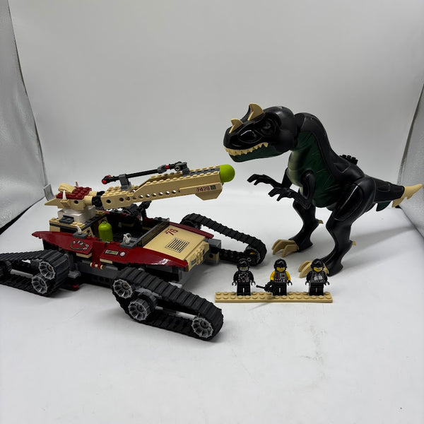 Iron Predator vs. T-Rex 7476 - Used LEGO Dino Attack Set