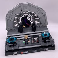 Emperor's Throne Room Diorama 75352 - Used LEGO Star Wars Set
