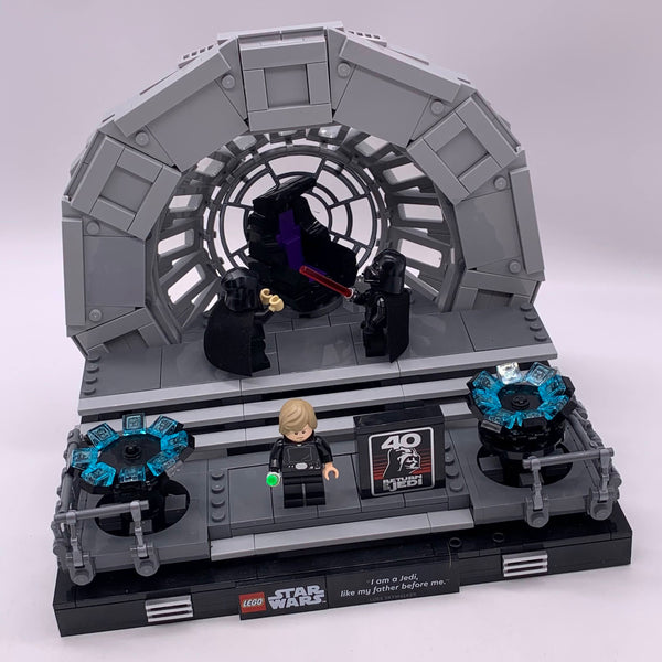 Emperor's Throne Room Diorama 75352 - Used LEGO Star Wars Set
