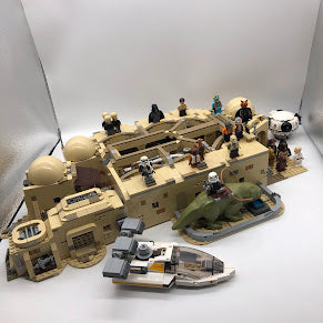 Mos Eisley Cantina 75052 Used LEGO® Star Wars™️ Set – Bricks