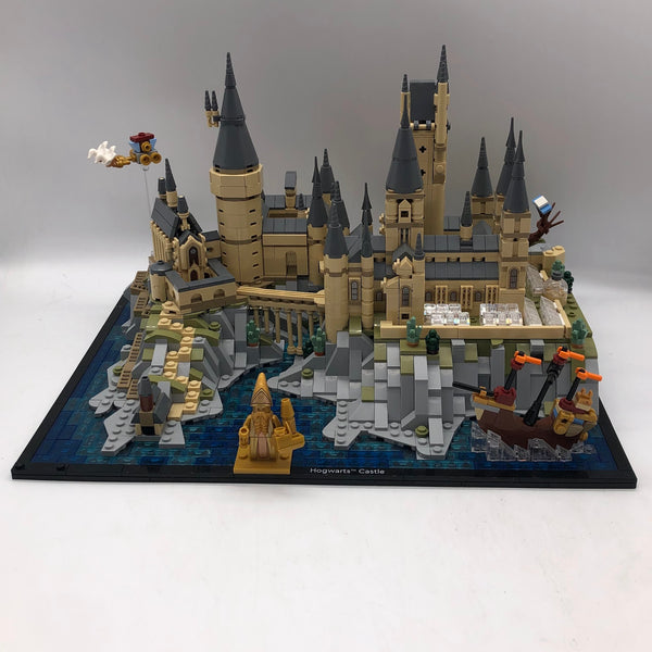 Hogwarts™ Castle and Grounds 76419 - Used LEGO® Harry Potter™️ Set