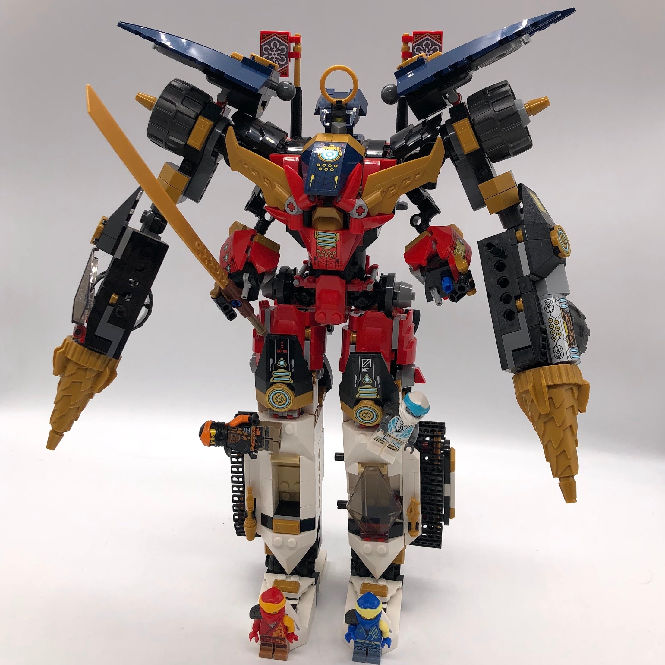 Ninja Ultra Combo Mech 71765 | NINJAGO® | Buy online at the