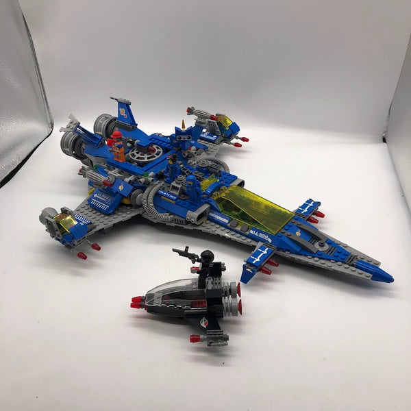 Lego movie benny spaceship online