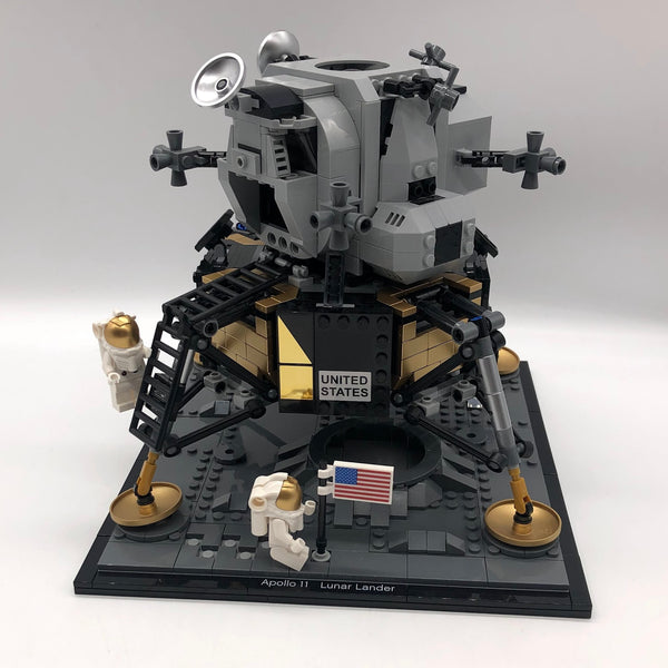 NASA Apollo 11 Lunar Lander 10266 - Used LEGO Creator Expert Set