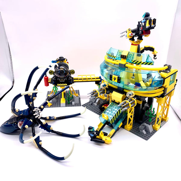 7775 Aquabase Invasion [USED]