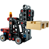 30655 Forklift with Pallet Polybag