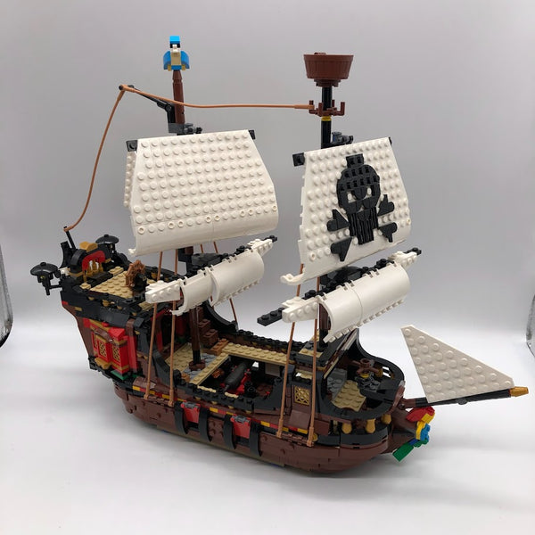 Lego 31109 Pirate Lego Boat LEGO® Creator 3-in-1 Pirate Ship