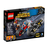 76053 Gotham City Cycle Chase [CERTIFIED USED]