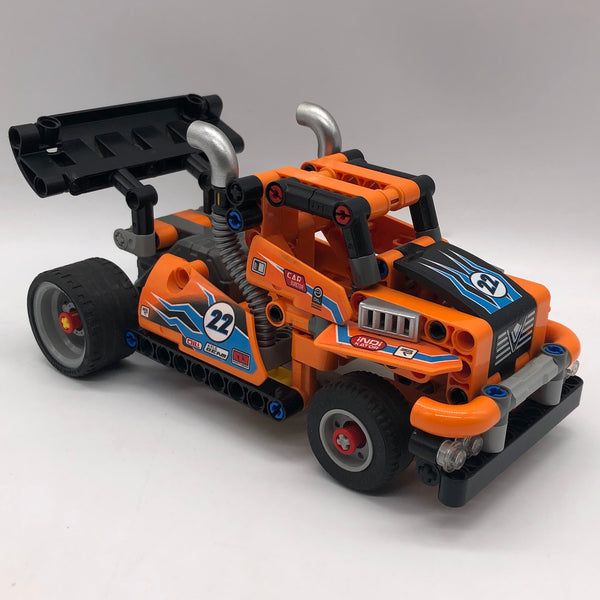 42104 Race Truck [USED]