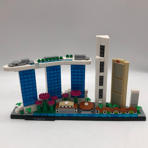 21057 Singapore [USED]