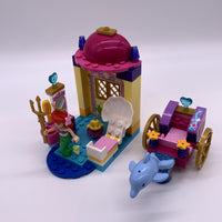10723 Ariel's Dolphin Carriage [USED]