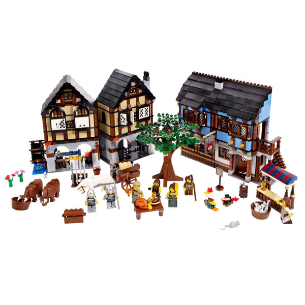 10193 Medieval Market Village [Certified Used, 100% complete]