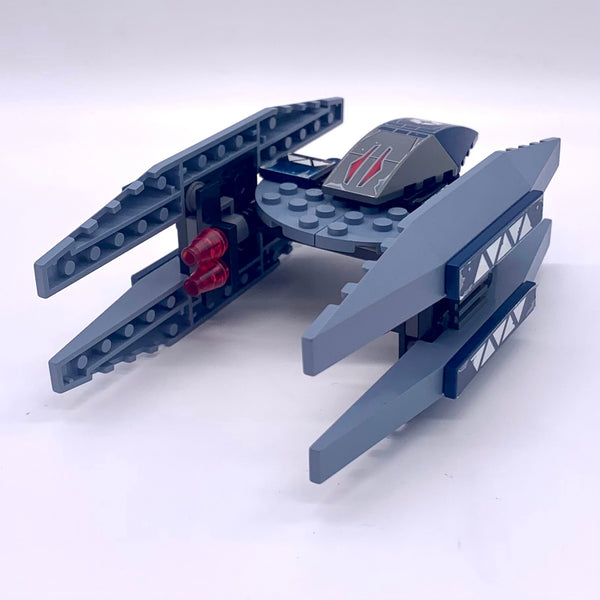 Jedi starfighter and top vulture droid